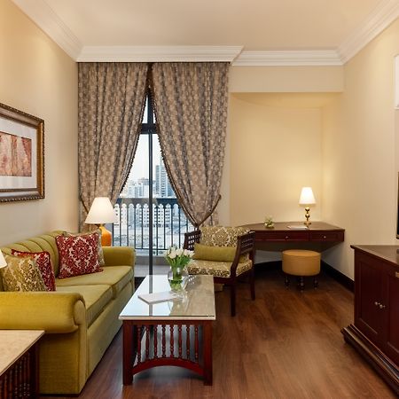 מנאמה Mercure Grand Hotel Seef - All Suites מראה חיצוני תמונה