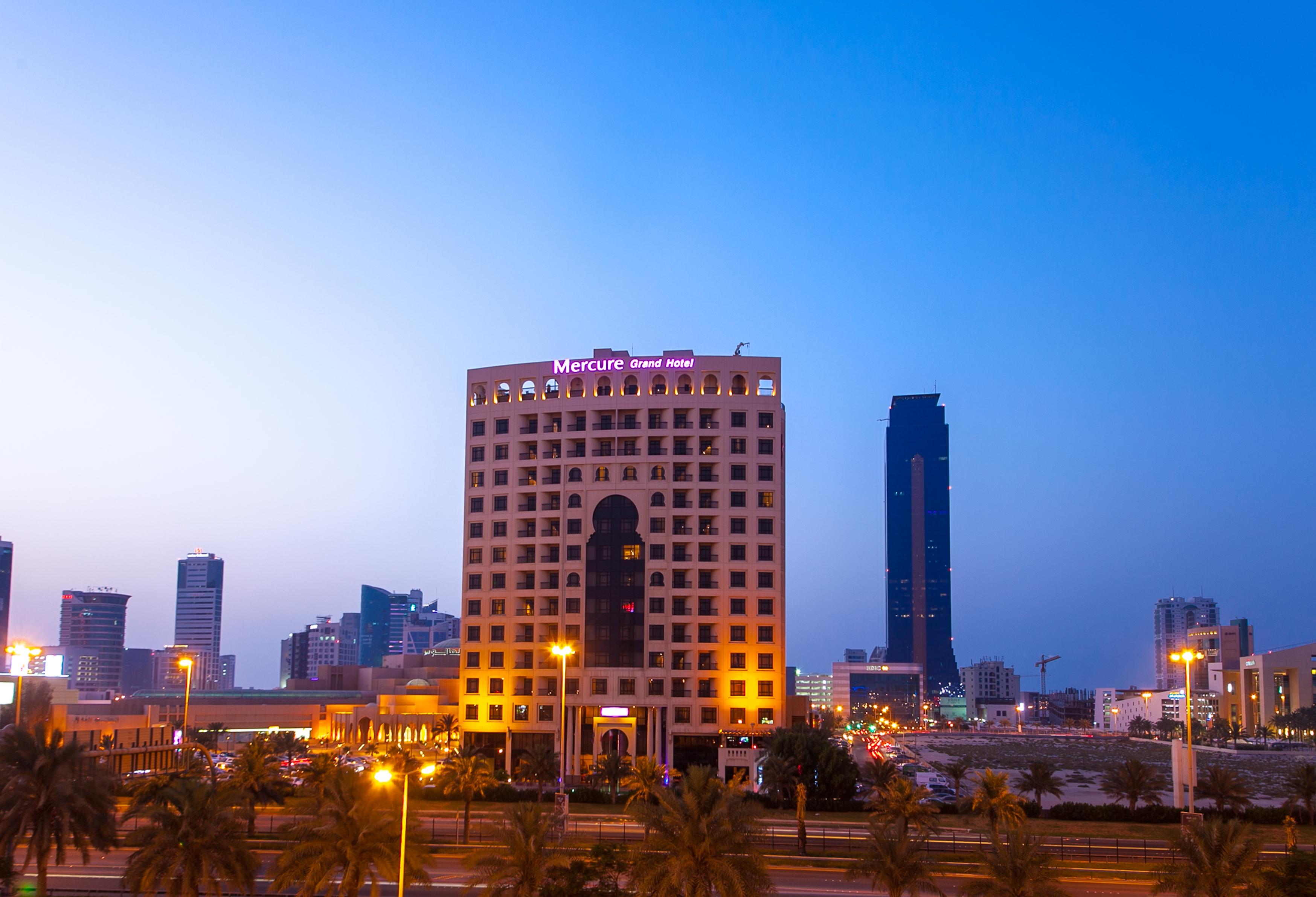 מנאמה Mercure Grand Hotel Seef - All Suites מראה חיצוני תמונה