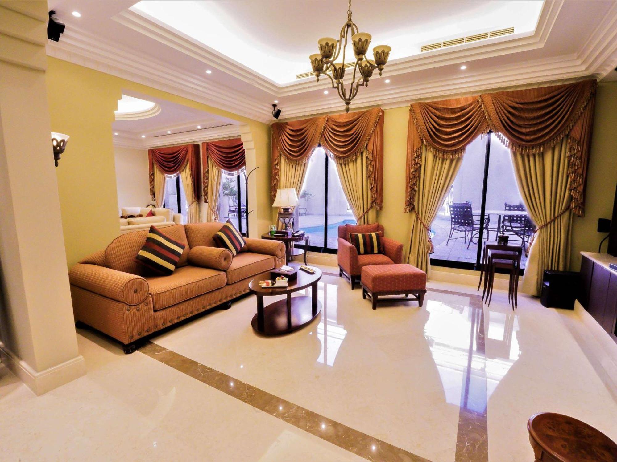 מנאמה Mercure Grand Hotel Seef - All Suites מראה חיצוני תמונה