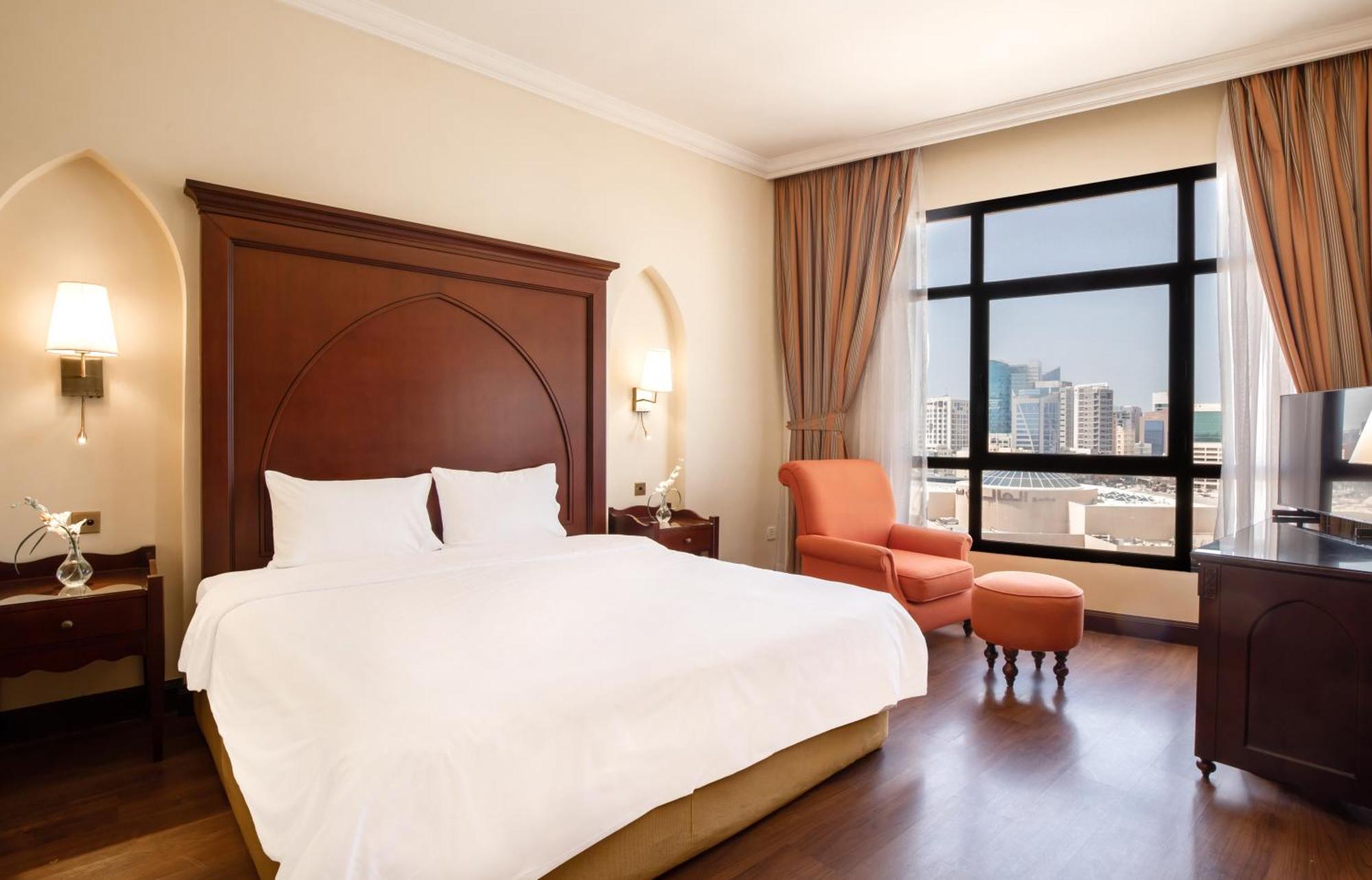 מנאמה Mercure Grand Hotel Seef - All Suites מראה חיצוני תמונה